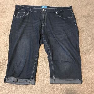 Dark blue jean capris